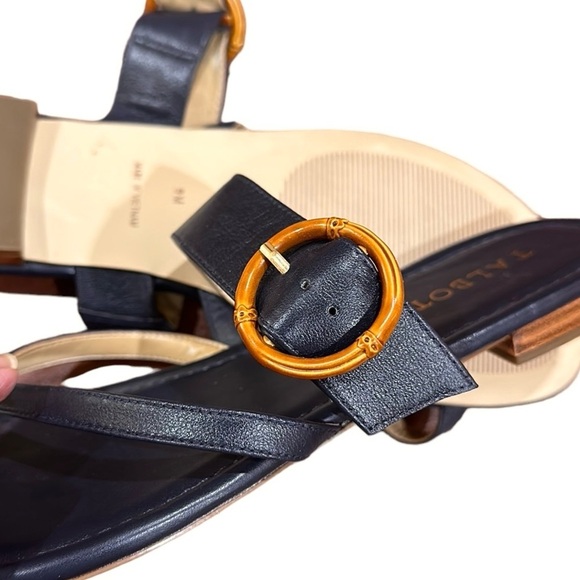 RESERVED NEW Talbots Napa leather Gia Buckle Sandals Sz 9 Navy Blue Sz 9 - Picture 8 of 11